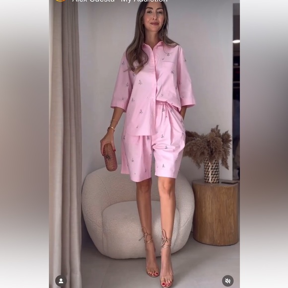 🦋 BLOGGERS FAVORITE 🦋 ZARA JEWELED BERMUDA SHORTS SIZE M - Picture 11 of 15